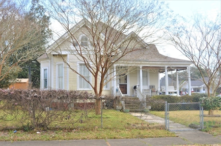 3 Bed/2 Bath Historic Victorian Home for Sale in McComb MS - image 3