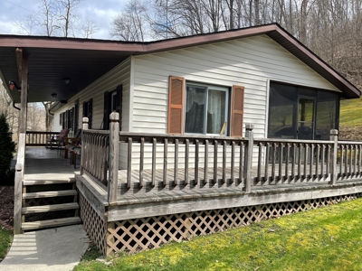 Woodsfield OH Country home on Acreage - image 21
