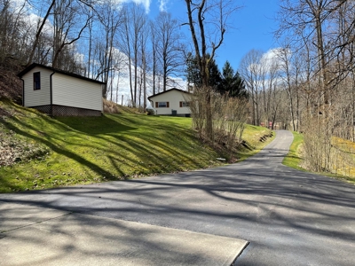 Woodsfield OH Country home on Acreage - image 15