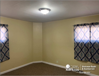 Ulysses, Ks ~ Four-Unit Apartment Rental ~ For Sale - image 9