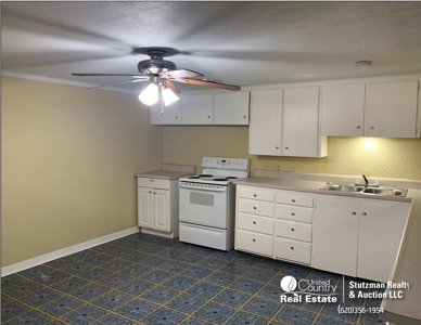 Ulysses, Ks ~ Four-Unit Apartment Rental ~ For Sale - image 25