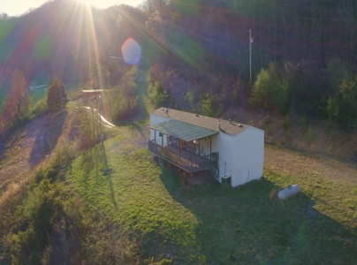 East Tennessee Mountain Retreat for Sale Scott County TN - image 11