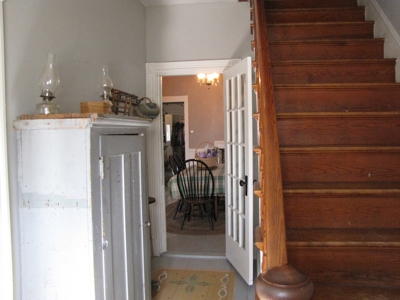Farmhouse in Washington County - image 23