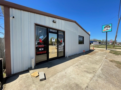RV Park, Drive-in Cinema, Restaurant, and More! - image 30