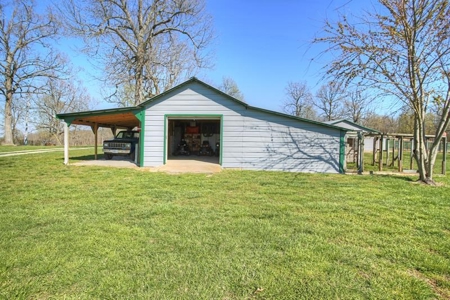 40 Acre Working Cattle Farm in Southern Missouri Ozarks - image 22