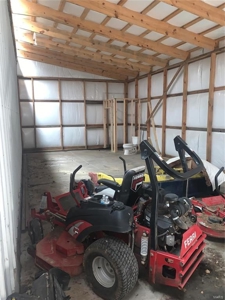4 Bay Commercial Garage With Hwy. Oo Frontage: - image 10