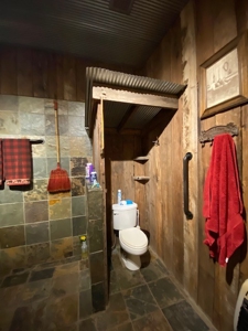 Rustic Country  Home For Sale With Acreage - image 42