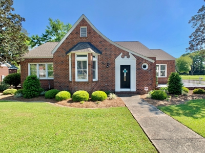 Classic Southern Home for sale Hartford Alabama - Geneva Co - image 17