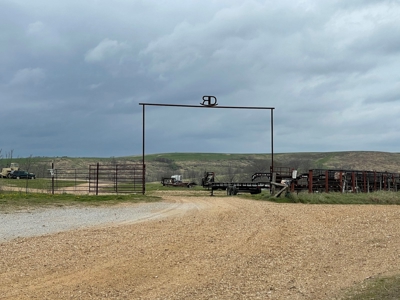 Farm & Cattle Ranch with Home For Sale in Texas County, MO - image 2