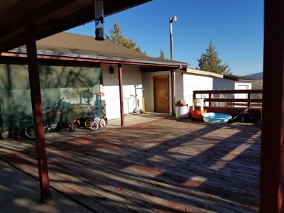 Country Home with Garage, Carport, Sunroom, Views & Acreage - image 8
