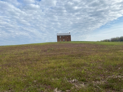 512+/- Acre Meadow Creek Farm For Sale in Central KY - image 2
