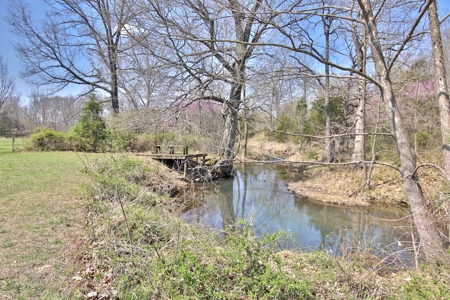 Beautiful Farm in the Ozarks - image 42