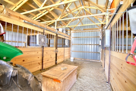 Beautiful Farm in the Ozarks - image 31