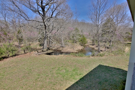 Beautiful Farm in the Ozarks - image 26