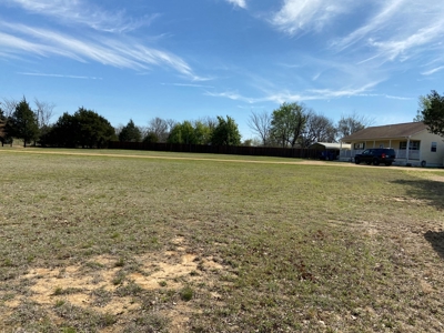 Blue River RV Park & Event Center Milburn OKlahoma - image 19