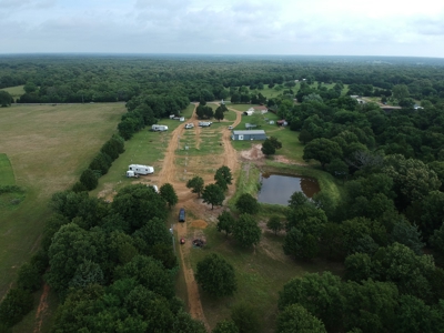 Blue River RV Park & Event Center Milburn OKlahoma - image 46