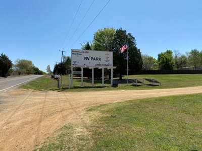 Blue River RV Park & Event Center Milburn OKlahoma - image 16