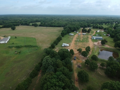 Blue River RV Park & Event Center Milburn OKlahoma - image 47