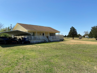 Blue River RV Park & Event Center Milburn OKlahoma - image 30