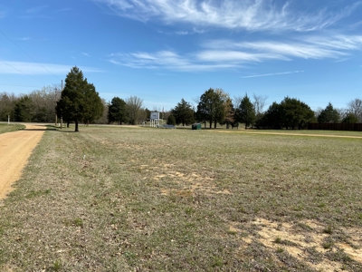 Blue River RV Park & Event Center Milburn OKlahoma - image 14