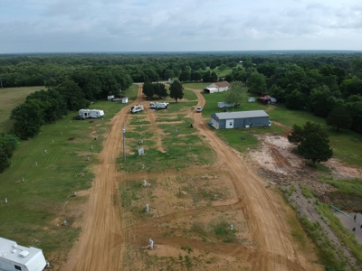 Blue River RV Park & Event Center Milburn OKlahoma - image 42