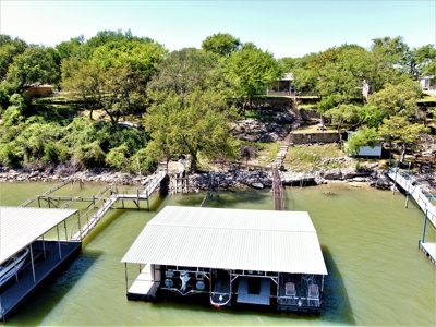 Waterfront home in Deep water on Lake Brownwood - image 44