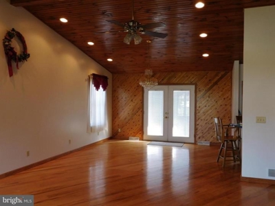 Ellerslie MD Home - image 2