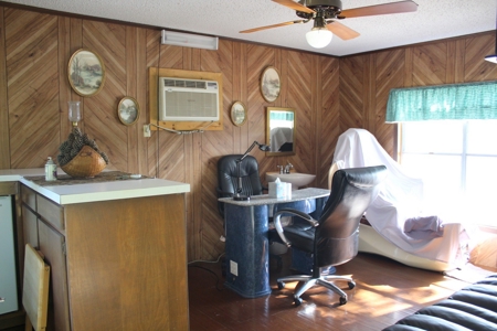 Lake Winnsboro Waterfront Home Wood County Texas Ski Fish - image 18