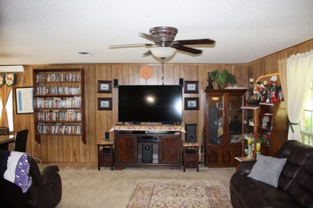 Lake Winnsboro Waterfront Home Wood County Texas Ski Fish - image 25