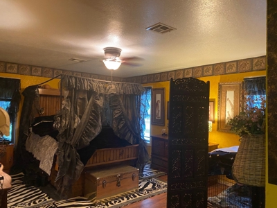 Country Home for Sale- Red Oak, Oklahoma- Latimer Co. OK - image 9