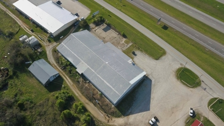 LARGE Commercial Building for Sale in Southern Missouri - image 8