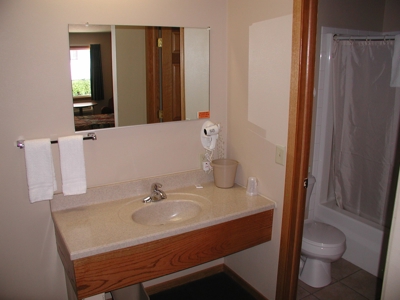 Motel For Sale - image 6