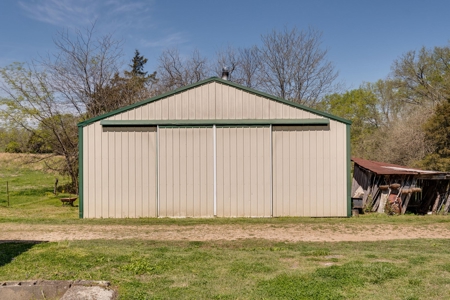 Historic Home with Acreage for Sale in Hampshire, Tennessee - image 24