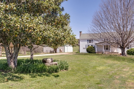 Historic Home with Acreage for Sale in Hampshire, Tennessee - image 3