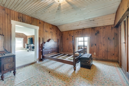 Historic Home with Acreage for Sale in Hampshire, Tennessee - image 19