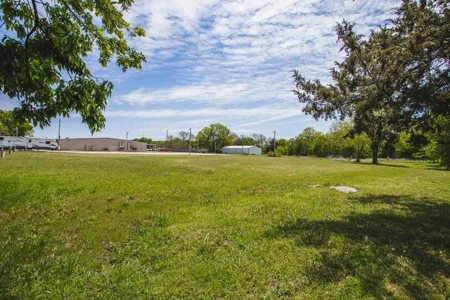 Bar For Sale  Southern Oklahoma  3+acres - image 27