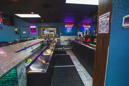Bar For Sale  Southern Oklahoma  3+acres - image 36