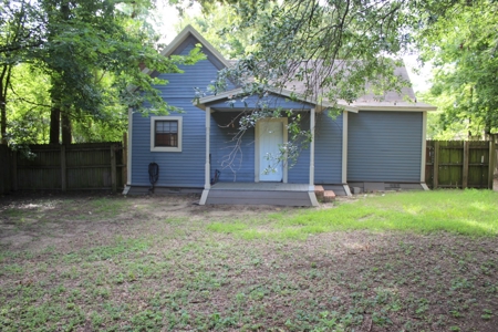 Circa 1910 Cottage In Town - Winnsboro, Texas -Wood County - image 21