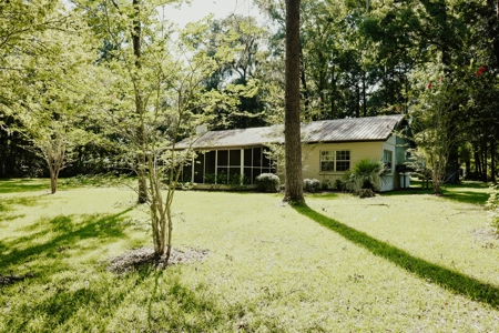 Santa Fe Riverfront Home  With Private Boat Ramp  $399,900!! - image 11