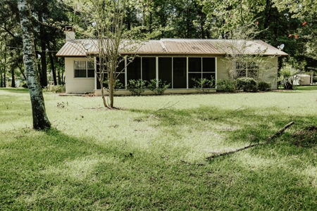 Santa Fe Riverfront Home  With Private Boat Ramp  $399,900!! - image 31