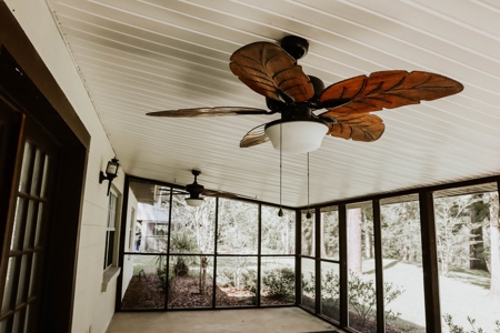 Santa Fe Riverfront Home  With Private Boat Ramp  $399,900!! - image 12