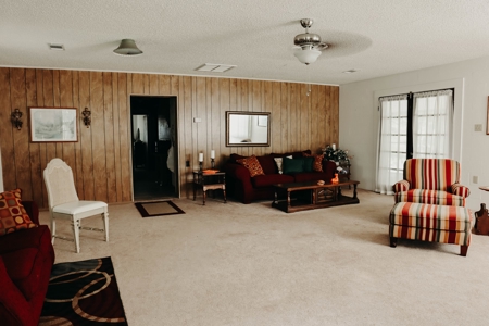 Santa Fe Riverfront Home  With Private Boat Ramp  $399,900!! - image 30