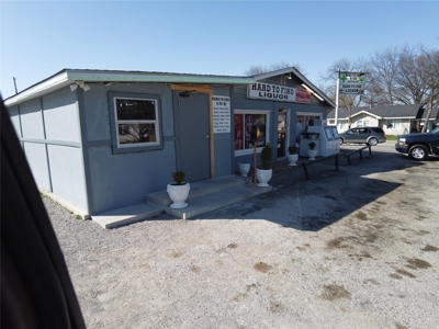 Liquor and Cannabis Store for Sale - image 1