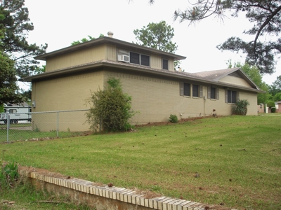Country Home In Town For Sale Reno Texas Lamar County - image 36