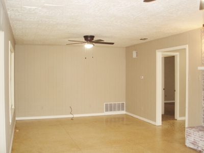 Country Home In Town For Sale Reno Texas Lamar County - image 4