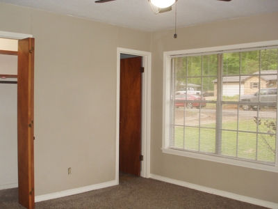Country Home In Town For Sale Reno Texas Lamar County - image 17