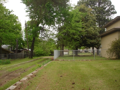 Country Home In Town For Sale Reno Texas Lamar County - image 32