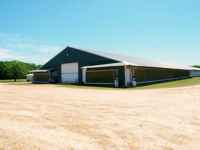 12 House Poultry Farm For Sale Central MS - image 3