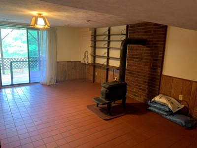 Charming Country Home Awaiting New Owners! - image 17