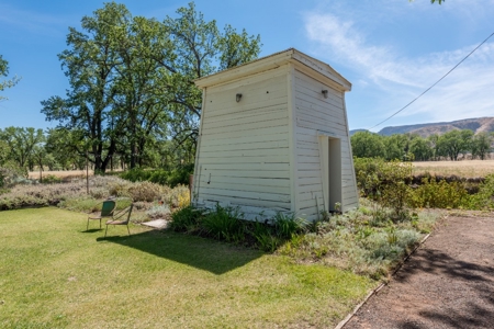 Northern California Country Home & Barn on Acreage For Sale - image 29